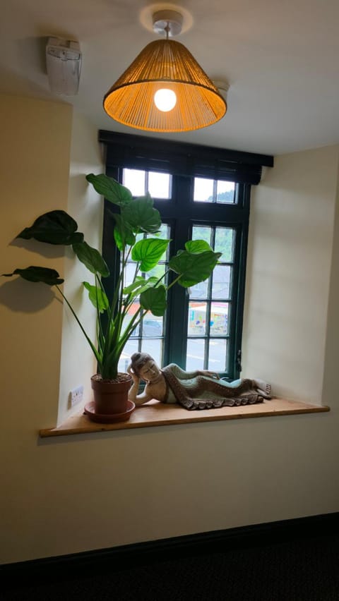 Y Gwydyr Hotel - Dolwyddelan Hotel in Bro Machno