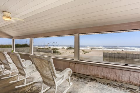 Oceanfront Beach House Maison in Fernandina Beach