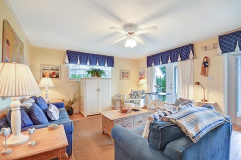 DogFriendly Duplex House in Fernandina Beach