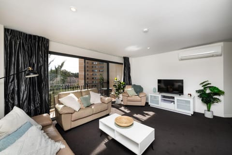 Accommodate Canberra - Griffin Kingston Central Apartments Apartamento in Canberra