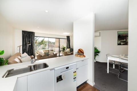 Accommodate Canberra - Griffin Kingston Central Apartments Apartamento in Canberra