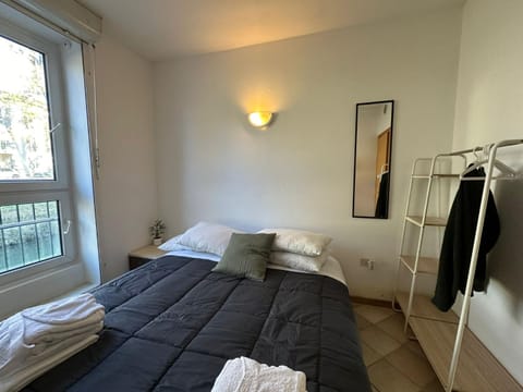 Bed, Photo of the whole room, Bedroom, towels, wardrobe