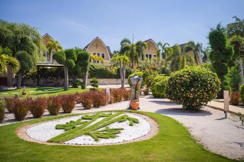 Garden, Garden view