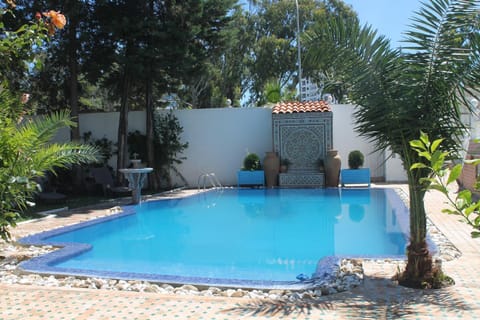 Malabata Guest House Bed and Breakfast in Tangier