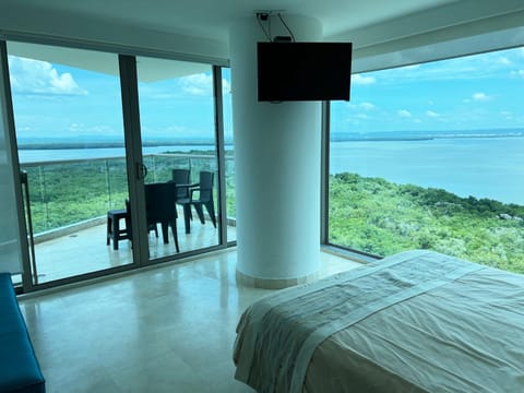 Luxury Apartment in Ocean Pavillion Hotel Condominio in La Boquilla