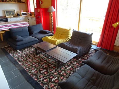 Chalet cosy 8 pers à Plan Peisey, proche pistes, avec cheminée et WIFI - FR-1-411-978 Chalet in St Martin Belleville