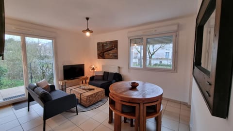 Bel appartement à seulement 30 minutes de Paris-la défense Apartment in Cergy