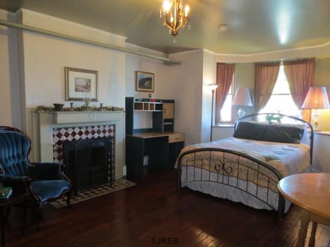 A Tanners Home Inn Bed and Breakfast Bed and Breakfast in Saint John