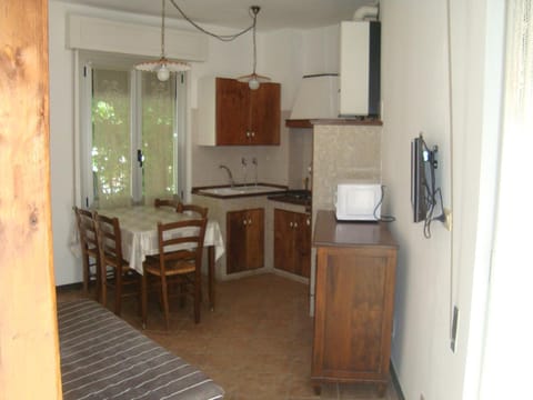 Lindavacanza Condo in Moneglia