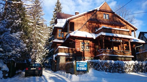 Facade/entrance, Winter