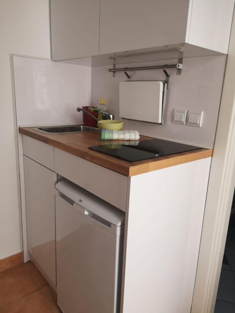 Kitchen or kitchenette, On site