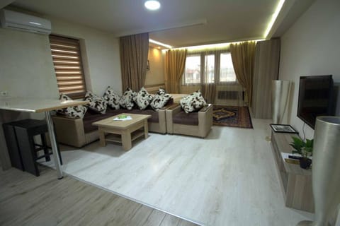 Cross Apartments and Tours Apartahotel in Yerevan