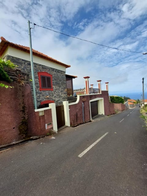 Casa Franco House in Madeira District