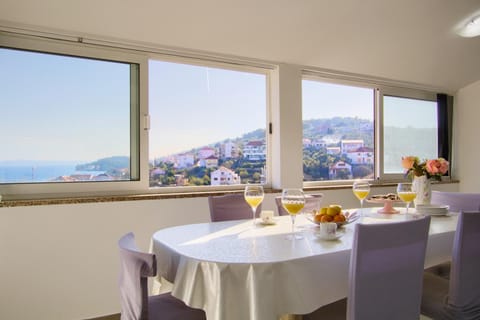 Natural landscape, View (from property/room), Dining area, Sea view
