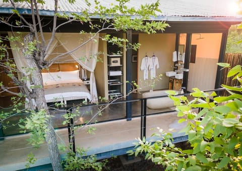 The Outpost & Pel's Post Hôtel in South Africa