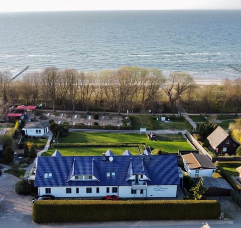 Property building, Natural landscape, Bird's eye view, Sea view