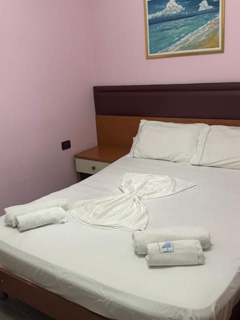 Hotel Edland Hotel in Vlorë