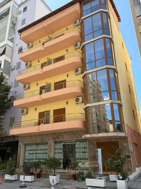 Hotel Edland Hotel in Vlorë