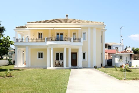 Casa Bianca House in Corfu, Greece