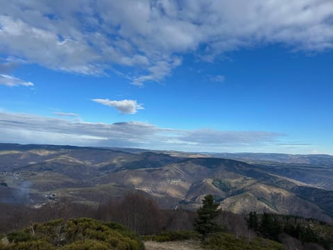Nearby landmark, Natural landscape