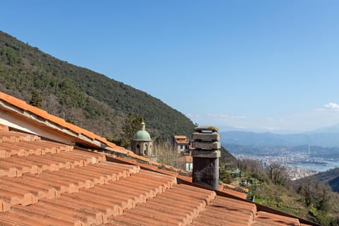Il Giostro 1 Biassa Apartment in Province of Massa and Carrara