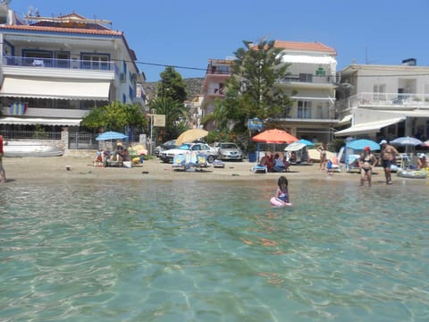 Property building, Day, Snorkeling, Beach