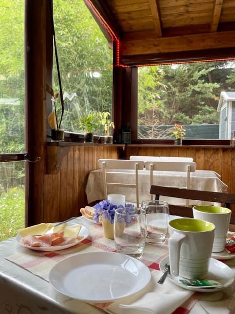 Cameracaffè sul Lago Übernachtung mit Frühstück in Arezzo