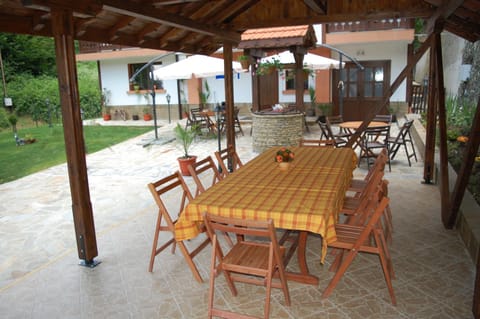 Guest House Savina Bed and Breakfast in Gabrovo, Bulgaria