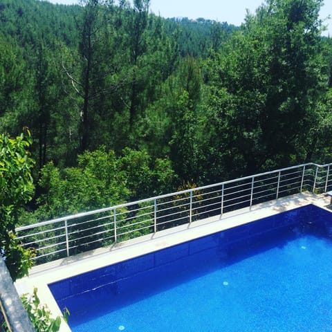 Mountain view, Pool view