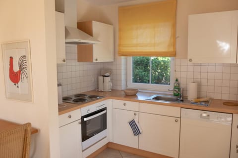 Kitchen or kitchenette, Photo of the whole room