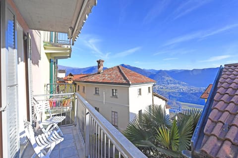 View (from property/room), Balcony/Terrace