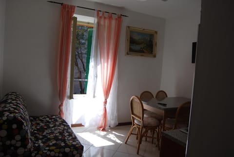 Appartamenti Corneliani II Condominio in Sirmione