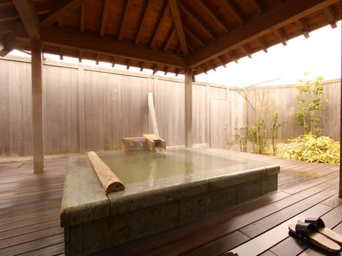 Hot Spring Bath, Open Air Bath