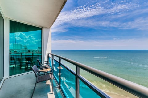 Oceans One Resort Aparthotel in Myrtle Beach