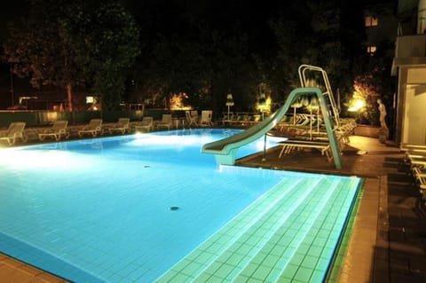 Night, Swimming pool