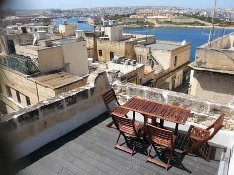 Nearby landmark, Day, Summer, Balcony/Terrace, On site, Landmark view, Sea view