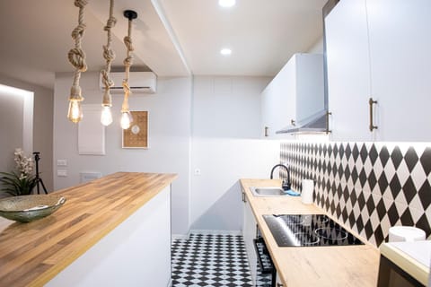 Kitchen or kitchenette, stove