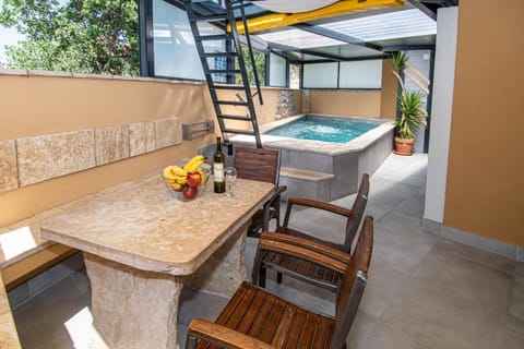 Patio, Photo of the whole room, Pool view