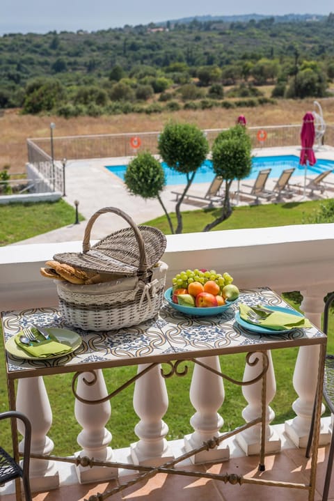 Garden view, Pool view, Sea view