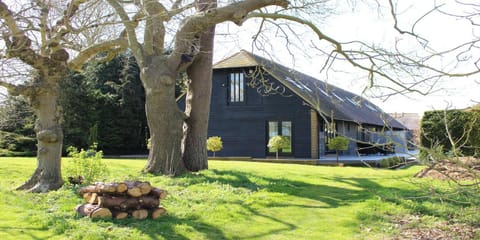 Frith Farm House Cottages House in Borough of Swale