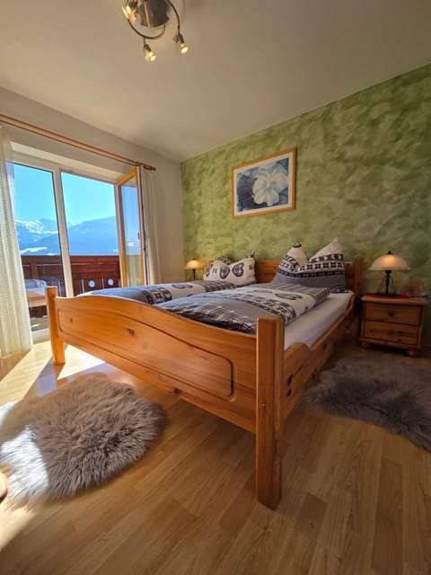 People, View (from property/room), Photo of the whole room, Bedroom, Guests
