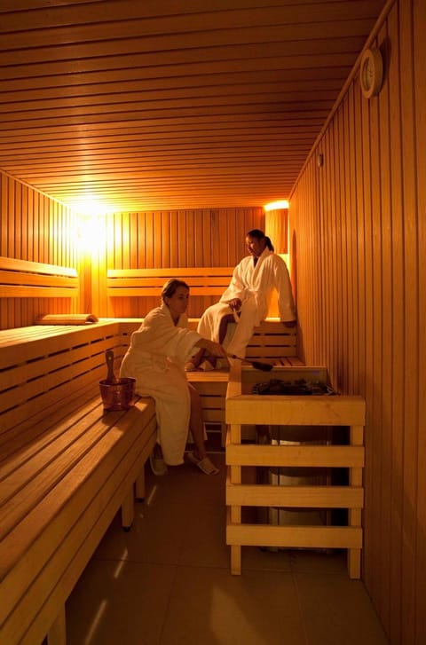 People, Sauna