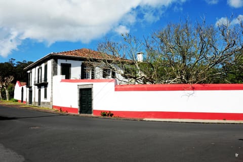 Casa Do Populo Bed and Breakfast in Azores District