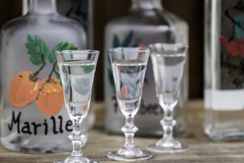 Alcoholic drinks