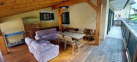 Patio, Balcony/Terrace