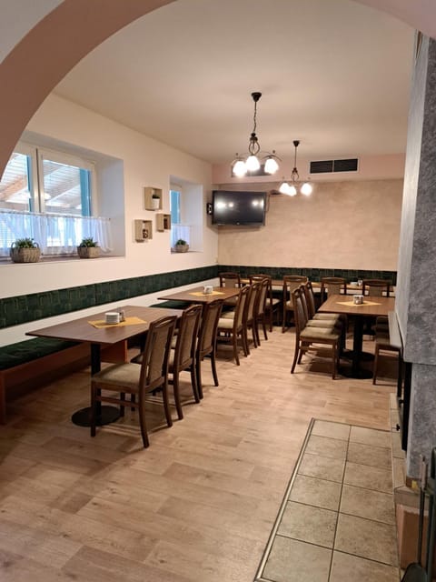 Penzion a Restaurace Na Záložně Chambre d’hôte in South Moravian Region