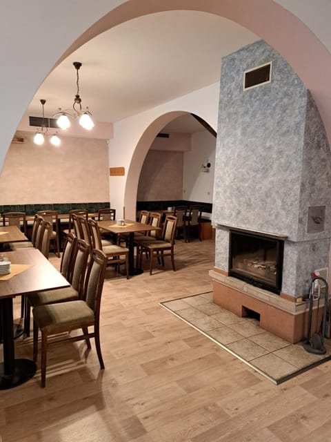 Penzion a Restaurace Na Záložně Alojamiento y desayuno in South Moravian Region