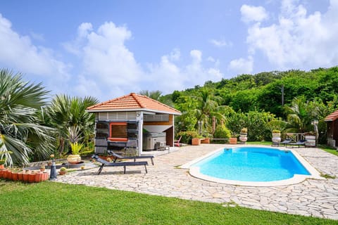 Garden, Garden view, Pool view, Swimming pool, sunbed