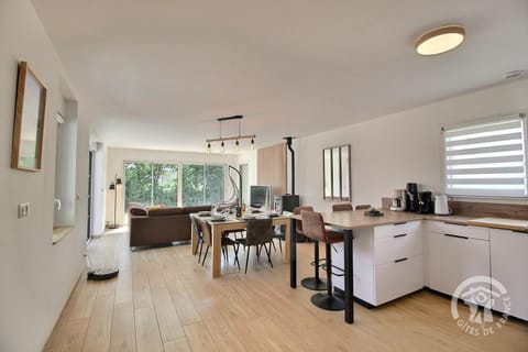 L'ecurie House in Étables-sur-Mer