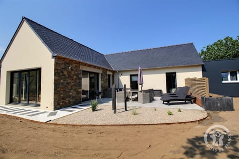 L'ecurie House in Étables-sur-Mer